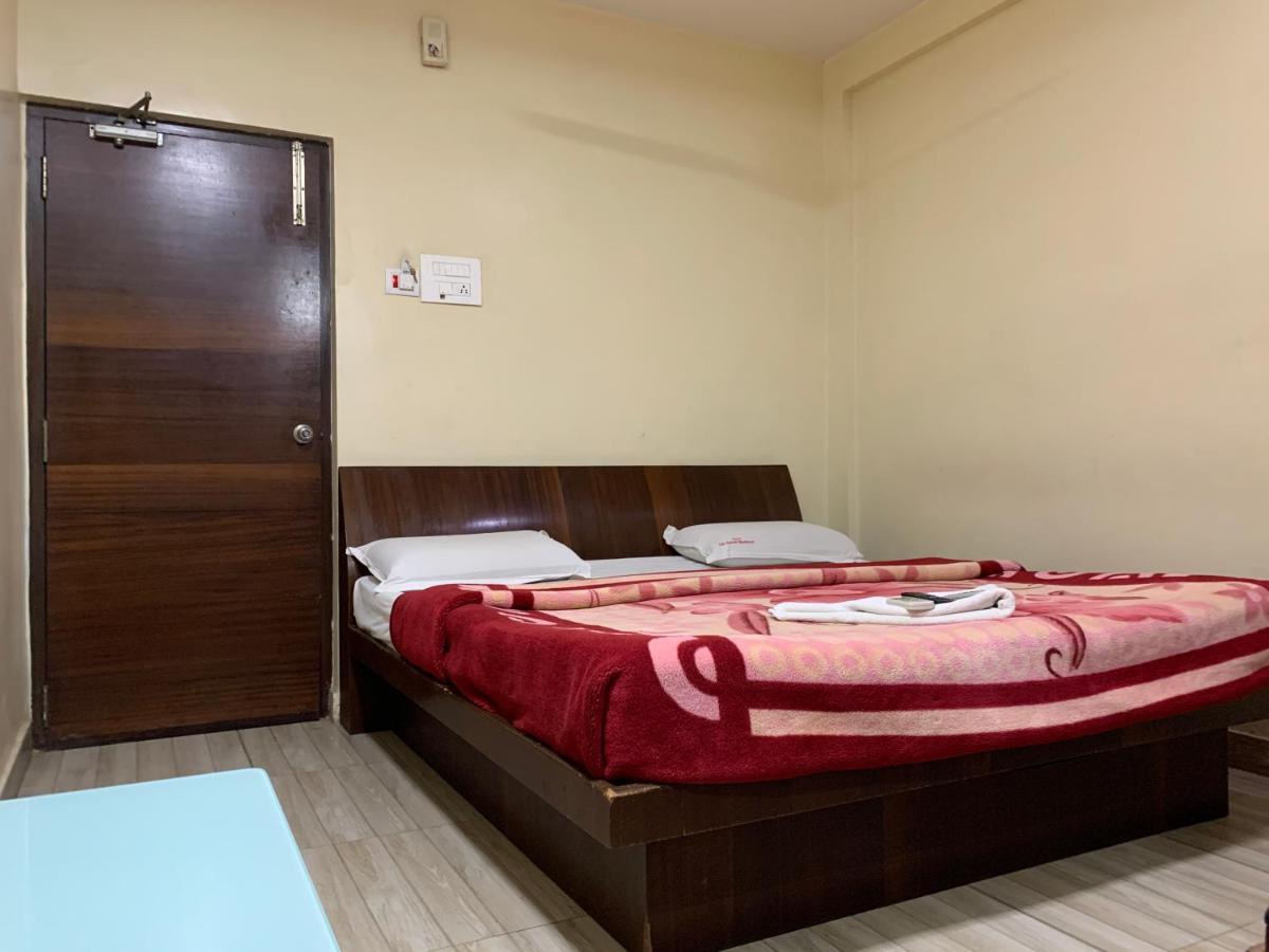 Kanchi Residency Madras Buitenkant foto