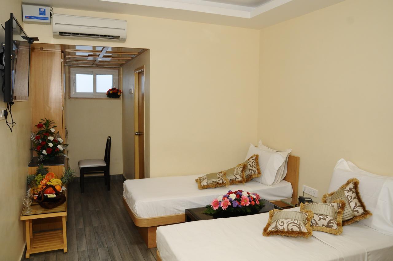 Kanchi Residency Madras Buitenkant foto