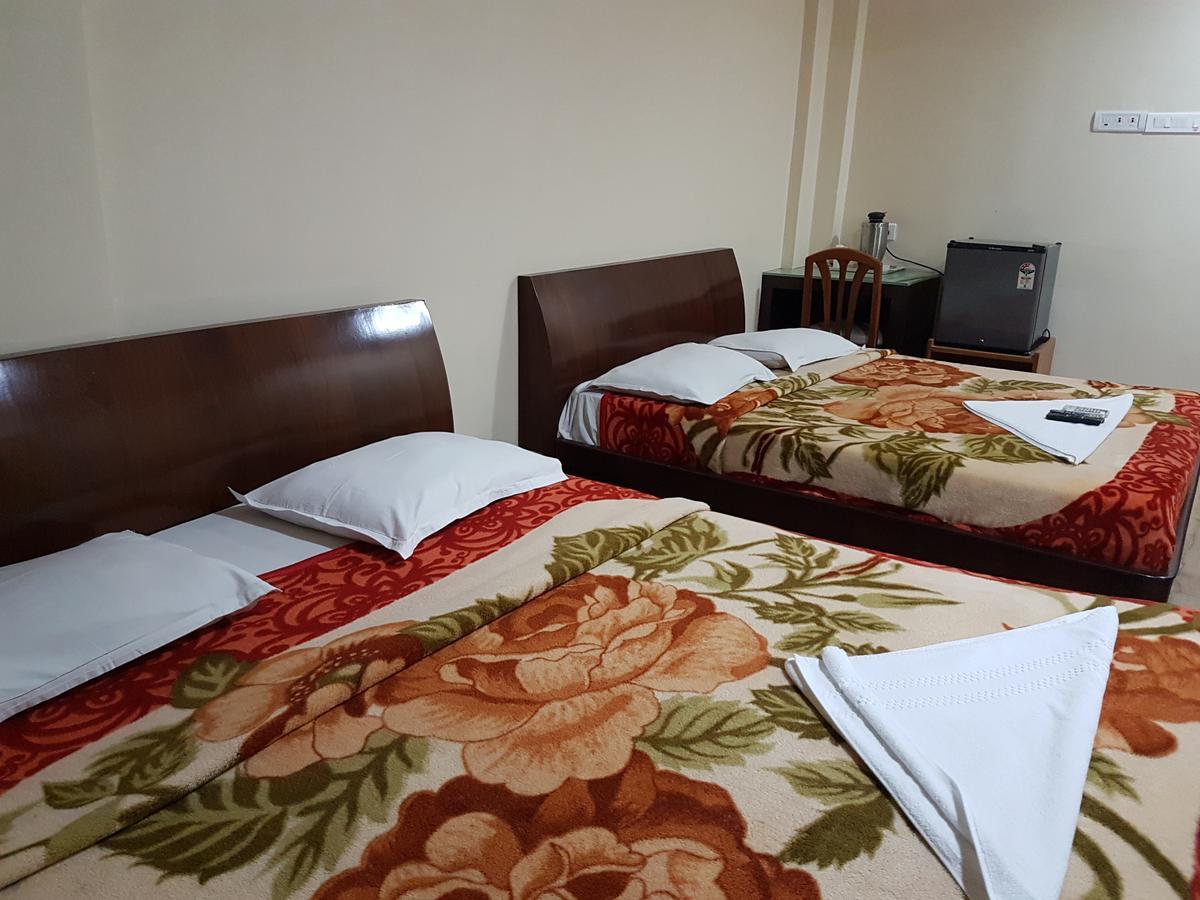 Kanchi Residency Madras Buitenkant foto