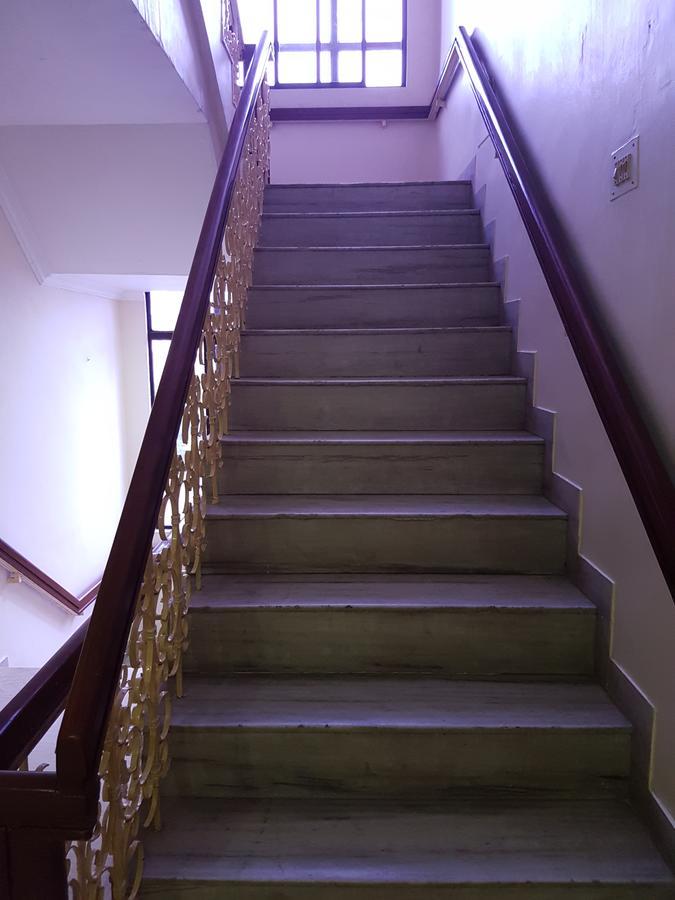 Kanchi Residency Madras Buitenkant foto