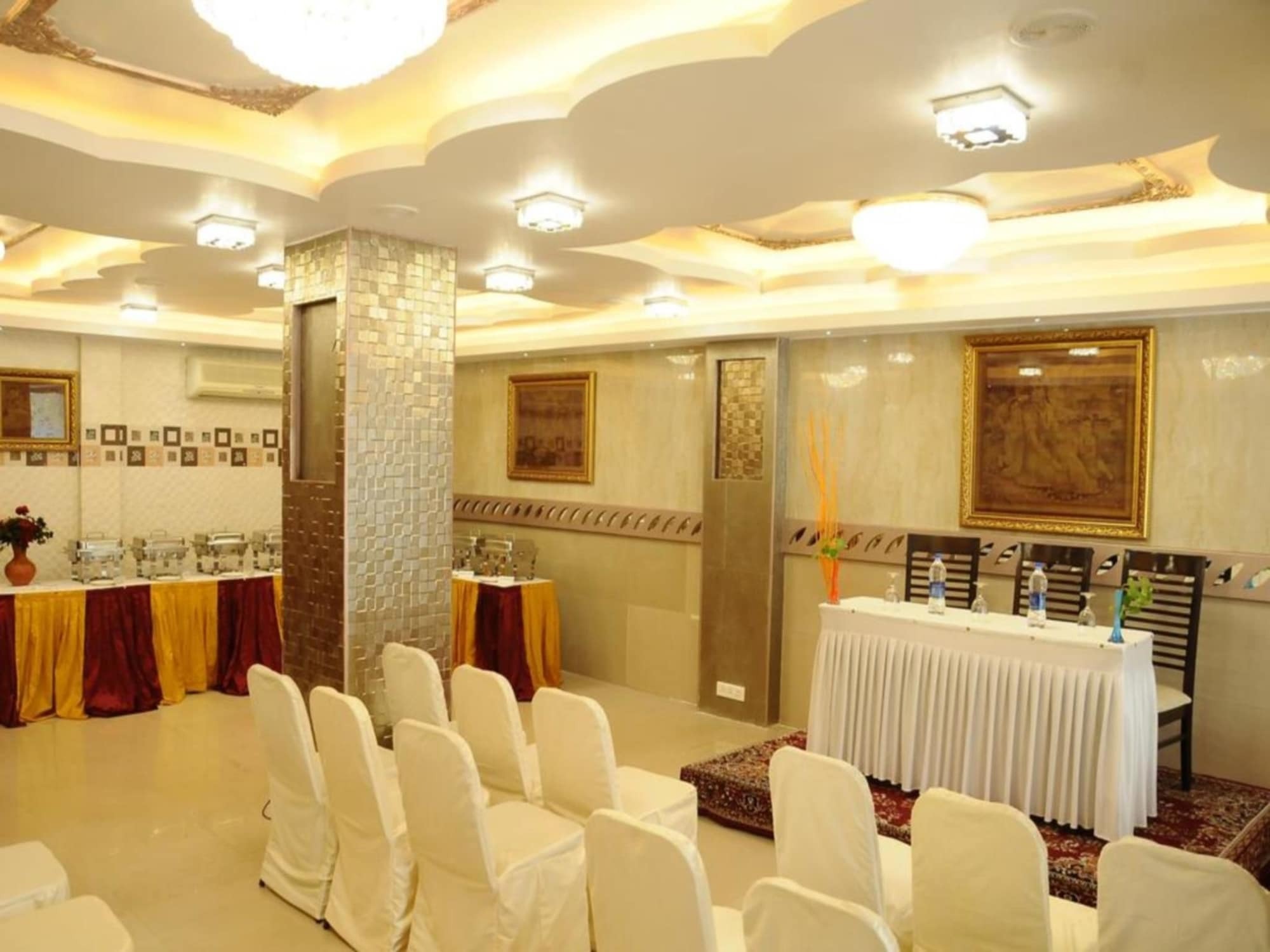 Kanchi Residency Madras Buitenkant foto